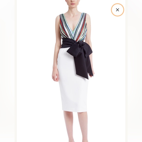 Badgley Mischka Dresses & Skirts - Badgley Mischka Striped V-Neck Bodice & Statement Bow Cocktail Dress Size 6